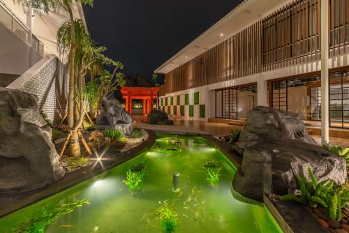 Vista exterior, Kontena Hotel in Batu Vista exterior, Kontena Hotel in Batu