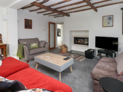 Holly Tree Cottage in Mouldsworth Holly Tree Cottage in Mouldsworth