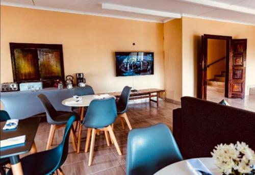 BougainVilla Guest House in East London Suburbs BougainVilla Guest House in East London Suburbs