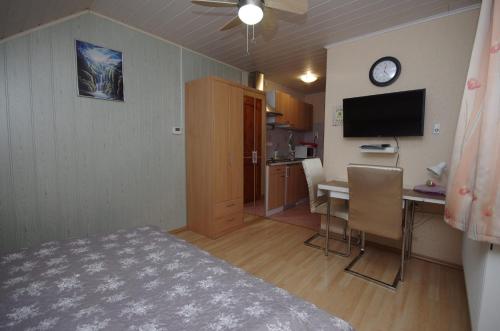 This photo about Fortuna Apartman shared on HyHotel.com
