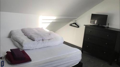 Scotland Beds in Dundee City Center Scotland Beds in Dundee City Center