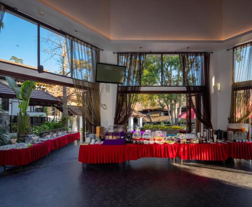Food and beverages, Samed Pavilion Resort in Ao Phai Food and beverages, Samed Pavilion Resort in Ao Phai
