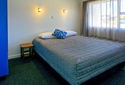Hokitika's Kiwi Holiday Park and Motels in Hokitika Hokitika's Kiwi Holiday Park and Motels in Hokitika
