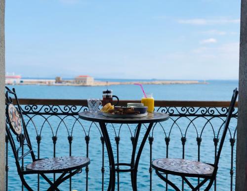 Balkon/terasa, Filoxenia Hotel in Chios Balkon/terasa, Filoxenia Hotel in Chios