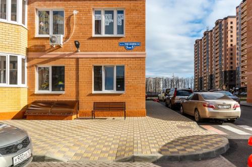 Apartment on Sarabeeva 5 корп 5 in Krasnodar Apartment on Sarabeeva 5 корп 5 in Krasnodar