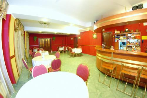 Pub/Lounge, Hotel Mirage in Sudova Vyshnya Pub/Lounge, Hotel Mirage in Sudova Vyshnya