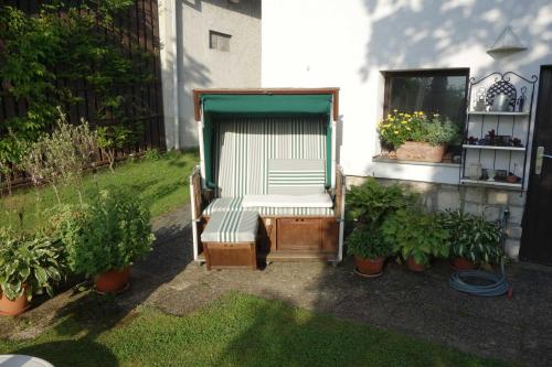 Garden, Ferienwohnung Itzgrundblick in Grossheirath Garden, Ferienwohnung Itzgrundblick in Grossheirath