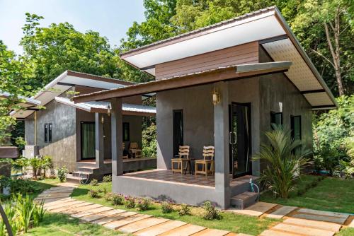 Hanoii House in Koh Mak (Trad) Hanoii House in Koh Mak (Trad)