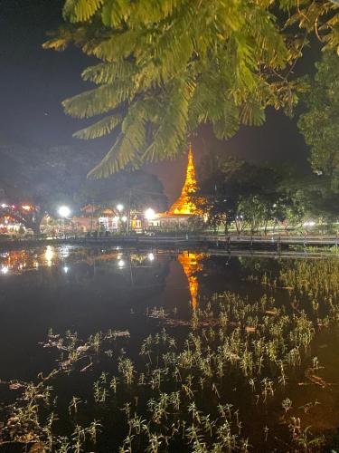 Aussicht, Trinity Family Inn in Inle Lake Aussicht, Trinity Family Inn in Inle Lake