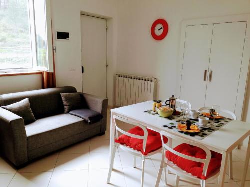 Szolgáltatások, Country House Il Mulino,parking,wi-fi free in Caramagna Ligure Szolgáltatások, Country House Il Mulino,parking,wi-fi free in Caramagna Ligure