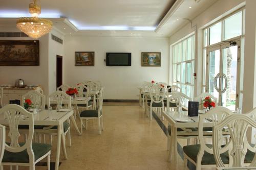 Restaurant, Royal Residence Hotel Apartments in Umm Al Quwain Restaurant, Royal Residence Hotel Apartments in Umm Al Quwain