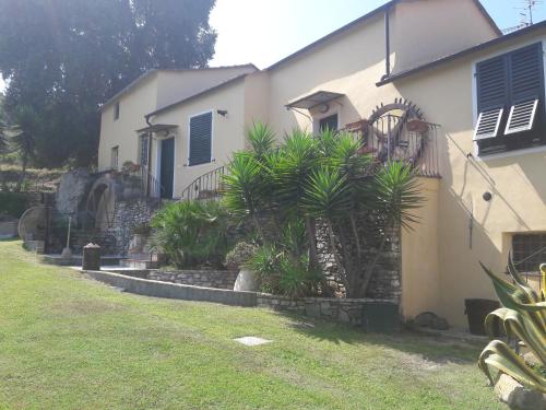 Kert, Country House Il Mulino,parking,wi-fi free in Caramagna Ligure Kert, Country House Il Mulino,parking,wi-fi free in Caramagna Ligure