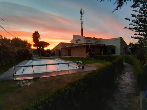 Villa Tumbine in Charneca Villa Tumbine in Charneca