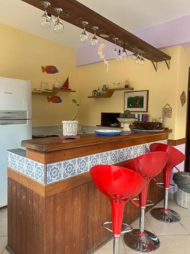 Hotel Canto da Enseada in กวารุจ้า Hotel Canto da Enseada in กวารุจ้า