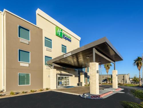 Holiday Inn Express Hotel and Suites Bastrop, an IHG Hotel in Taylor