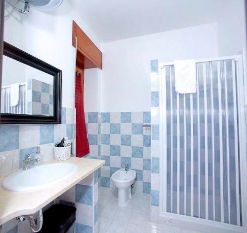 This photo about B&B Colors shared on HyHotel.com