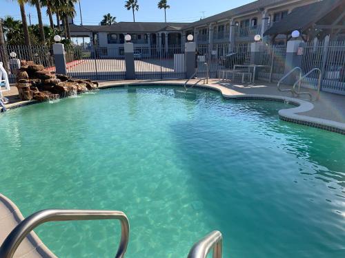 View, Sunrise Inn & Suites in Channelview View, Sunrise Inn & Suites in Channelview