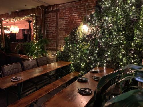 Restaurang, Charter House in Newport Central Restaurang, Charter House in Newport Central