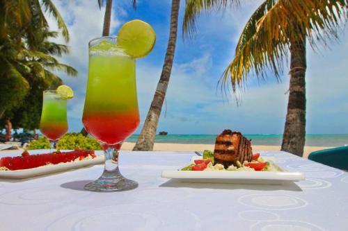 อาหารและเครื่องดื่ม, Hotel Cocoplum Beach in ซานลูอิส อาหารและเครื่องดื่ม, Hotel Cocoplum Beach in ซานลูอิส