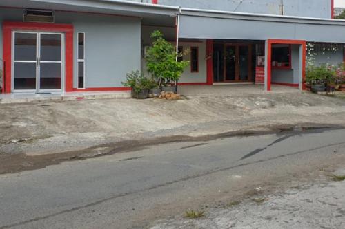 RedDoorz @ Hotel Yaki Mamuju in Mamuju RedDoorz @ Hotel Yaki Mamuju in Mamuju