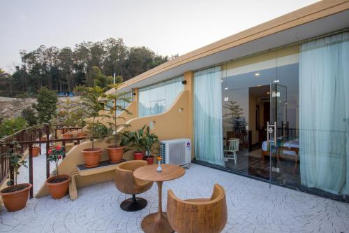 Facilities, Aagantuk Resort in Dhulikhel Facilities, Aagantuk Resort in Dhulikhel