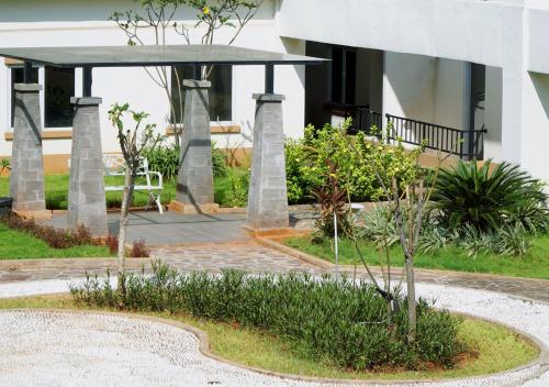 puutarha, Bandara City Apartemen- 2BR in Kosambi puutarha, Bandara City Apartemen- 2BR in Kosambi