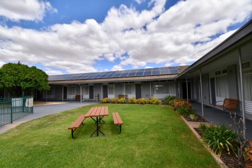 花園, Townhouse Motel Cowra in 考拉 花園, Townhouse Motel Cowra in 考拉