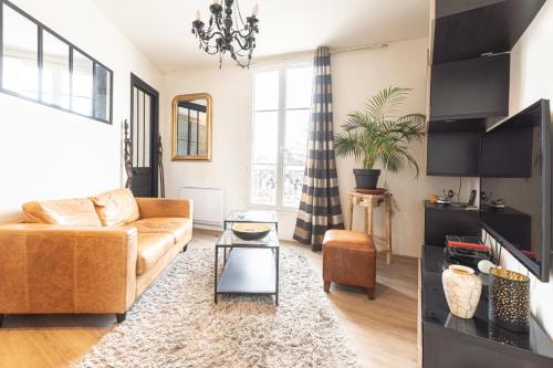 Hôtel Bright and design T2 near PARIS