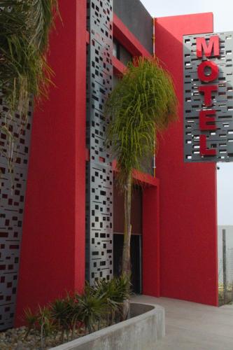 Entrance, Motel Boutique Xpress in Ensenada Entrance, Motel Boutique Xpress in Ensenada