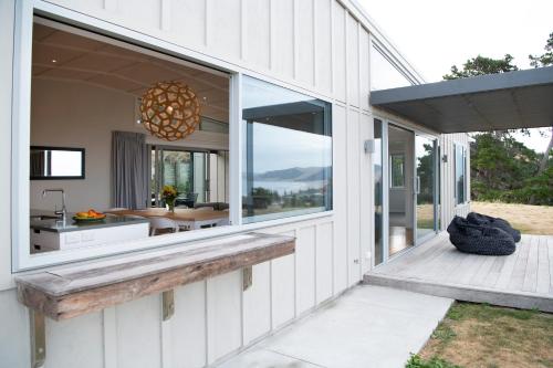 ฝักบัว, Waimarama Heights - Waimarama Holiday Home in ไวมารามา ฝักบัว, Waimarama Heights - Waimarama Holiday Home in ไวมารามา