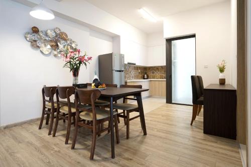 Facilities, The First Stay Hotel in Van Giang Facilities, The First Stay Hotel in Van Giang