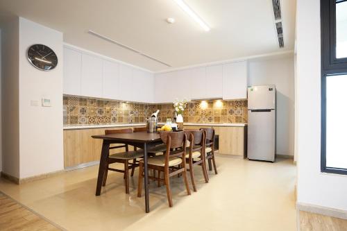 Facilities, The First Stay Hotel in Van Giang Facilities, The First Stay Hotel in Van Giang