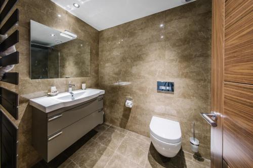 Bathroom, Carus House @ Carus Green in Burneside Bathroom, Carus House @ Carus Green in Burneside