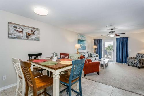 16038 Innerarity Pt Rd in Waterfront/beach 16038 Innerarity Pt Rd in Waterfront/beach