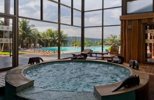 Piscina, Amerian Portal Del Iguazu Hotel in Puerto Iguazú Piscina, Amerian Portal Del Iguazu Hotel in Puerto Iguazú