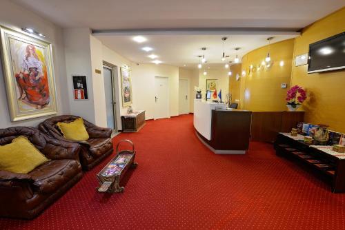 Lobby, Jolly Hotel in Lezhe Lobby, Jolly Hotel in Lezhe