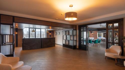 Étterem, KOMOREBI BAKURIANI RESORT in Bakuriani Étterem, KOMOREBI BAKURIANI RESORT in Bakuriani