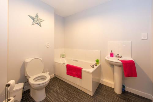 PREMIER - Wishaw En-Suite Apartment in Motherwell PREMIER - Wishaw En-Suite Apartment in Motherwell