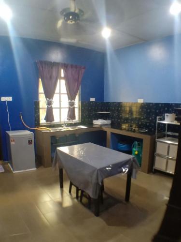 Kitchen, Tebing Guest House in Kuala Tahan Kitchen, Tebing Guest House in Kuala Tahan