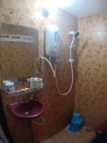 Bathroom, Tebing Guest House in Kuala Tahan Bathroom, Tebing Guest House in Kuala Tahan