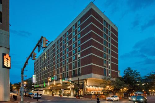 A szálláshely kívülről, Holiday Inn Lancaster By IHG in Lancaster (Pennsylvania) A szálláshely kívülről, Holiday Inn Lancaster By IHG in Lancaster (Pennsylvania)