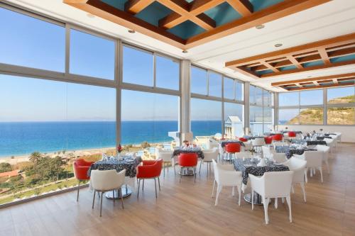Restaurant, Atrium Platinum Resort & Spa in Rhodes Restaurant, Atrium Platinum Resort & Spa in Rhodes
