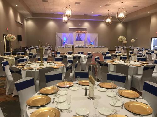 قاعة للمآدب, Holiday Inn Mishawaka By IHG in Mishawaka قاعة للمآدب, Holiday Inn Mishawaka By IHG in Mishawaka