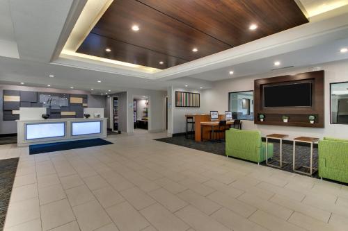 大堂, Holiday Inn Express Fishkill By IHG in 費西基爾 (NY) 大堂, Holiday Inn Express Fishkill By IHG in 費西基爾 (NY)
