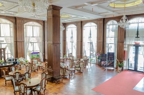 Food and beverages, LCS Hotel & Apartment in Phnom Penh Food and beverages, LCS Hotel & Apartment in Phnom Penh