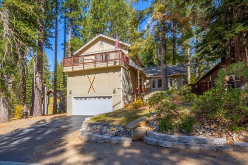 New Listing! Spacious Hideaway with Hot Tub home in South Lake Tahoe
