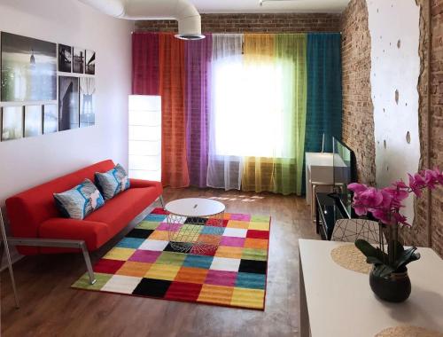 Downtown Spectrum - Location - Comfort - Style