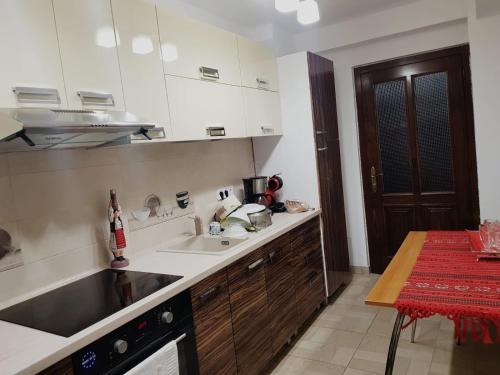 Konyha, Pensiunea IULIA in Tilisca Konyha, Pensiunea IULIA in Tilisca