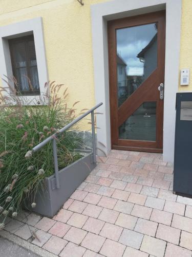 Ulaz, kleine offen Wohnung in Engstingen Ulaz, kleine offen Wohnung in Engstingen