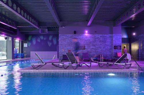 Басейн, Village Hotel Basingstoke in Бесінгстоук Басейн, Village Hotel Basingstoke in Бесінгстоук